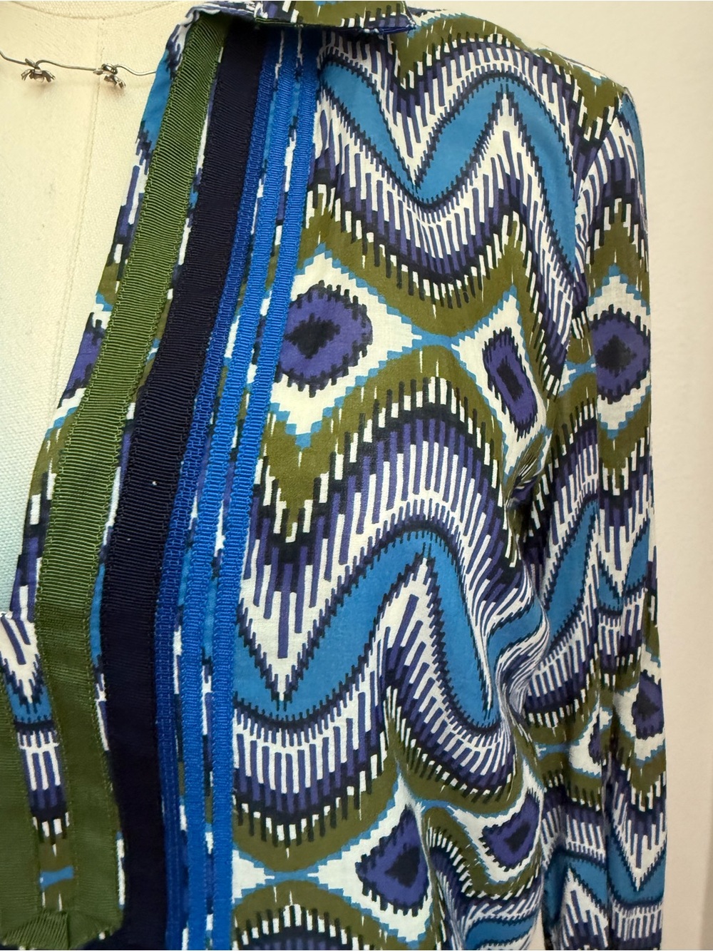 Funky Tory Burch tunic with geometric design size 6 - Picture 3 of 7